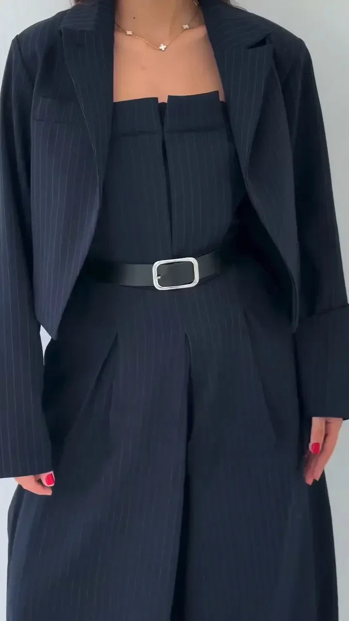 Catherine - Elegant Suit