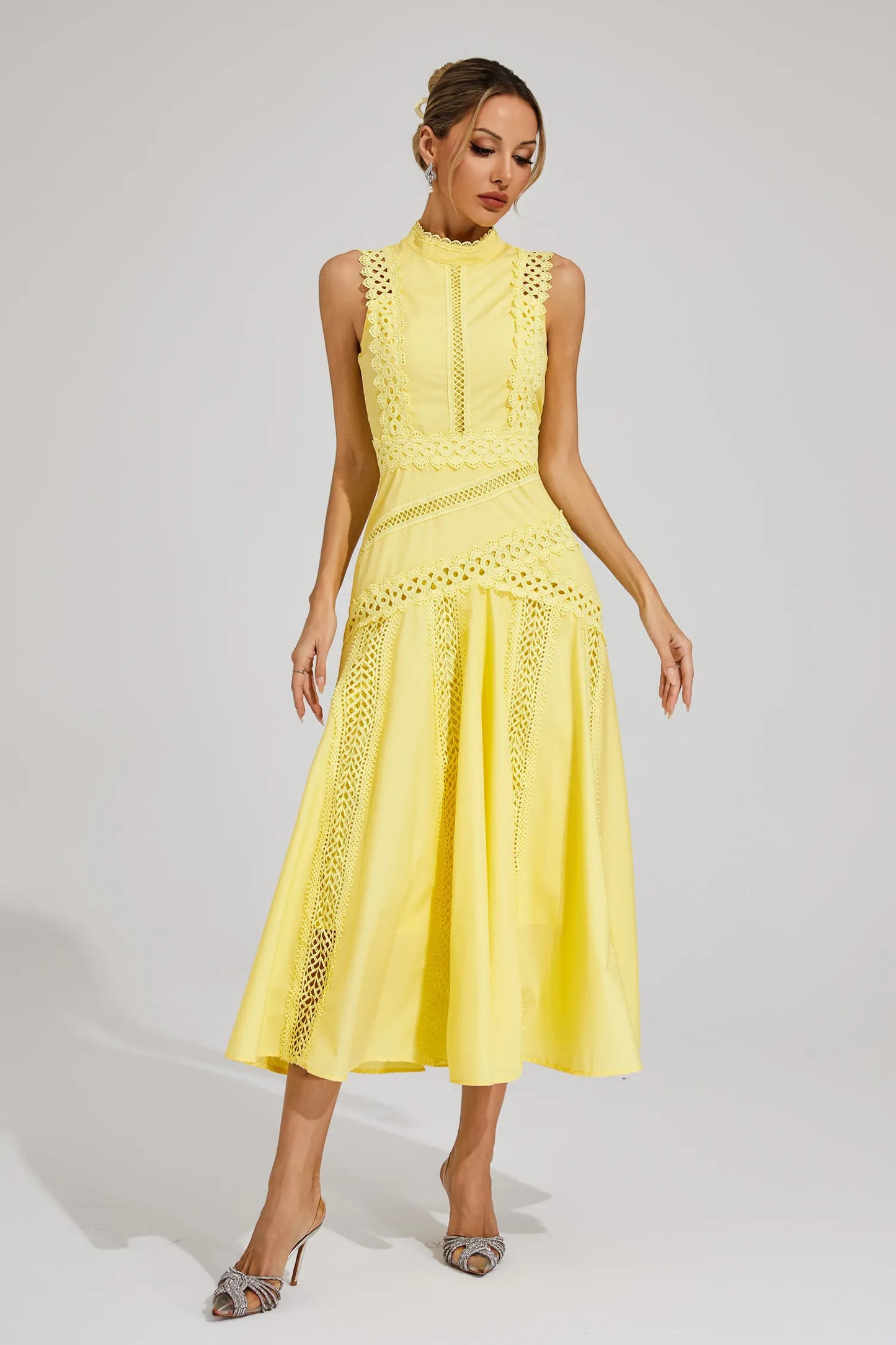 Lisette | Sleeveless Lace Dress
