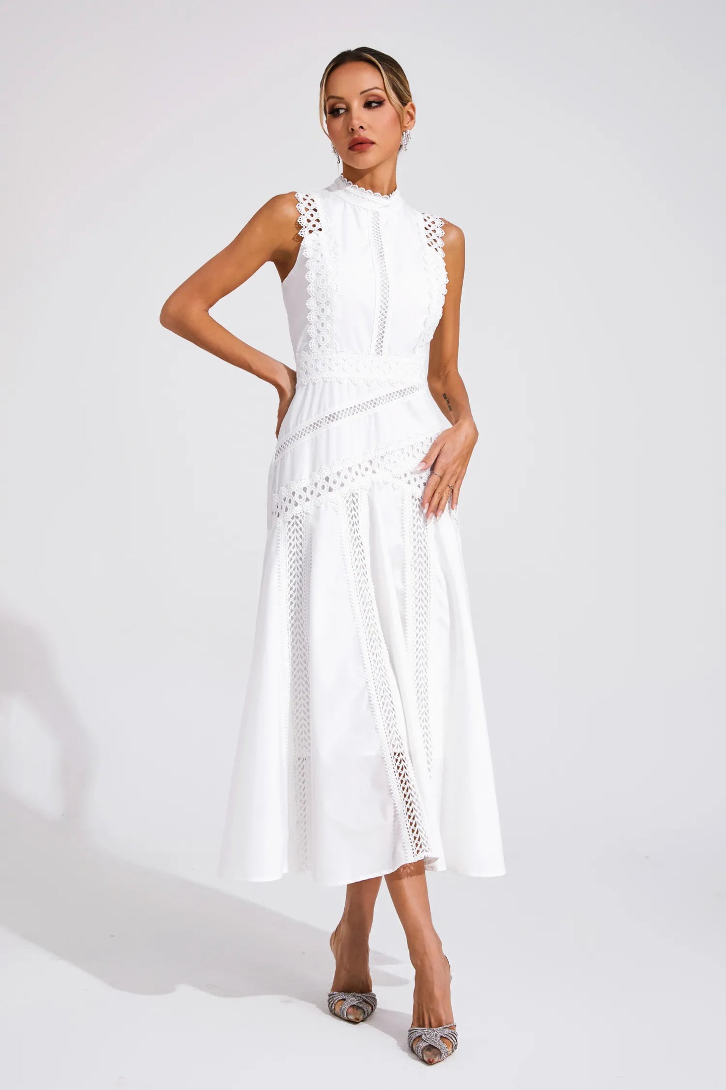 Lisette | Sleeveless Lace Dress